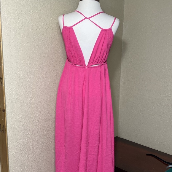 NWT Lush Beautiful Pink Maxi Dress with Cutouts Size S - Picture 9 of 14